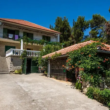 Mit Herrlichem Meerblick Apartament Pašman