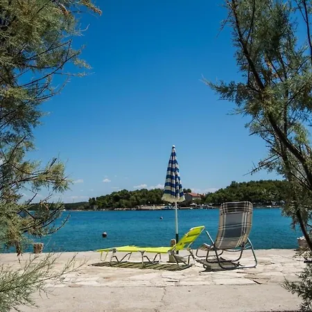 Mama Roza B Appartement Pašman